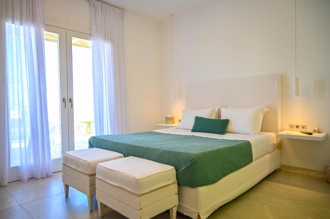 Schinoza Luxury Suites Schoinoussa Exterior foto